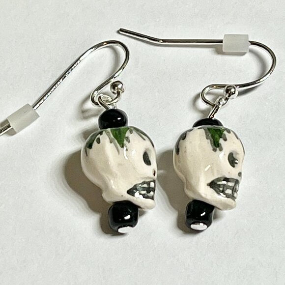 Skull Earrings Ceramic Bead Skeleton Halloween Goth Gothic Dangle Silver Plated - Picture 7 of 12